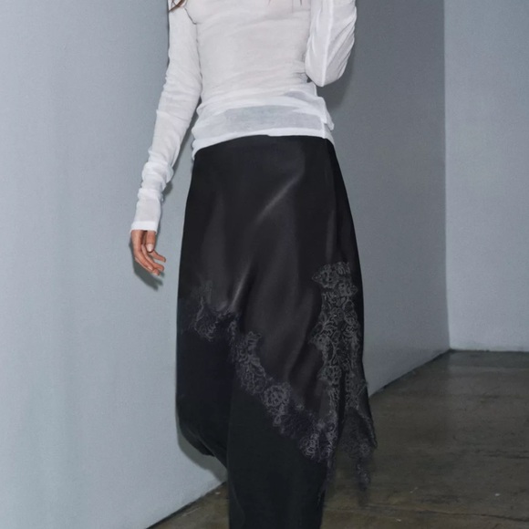 Zara NWT ZW Collection satin lace skirt 5919/211 - Picture 4 of 11